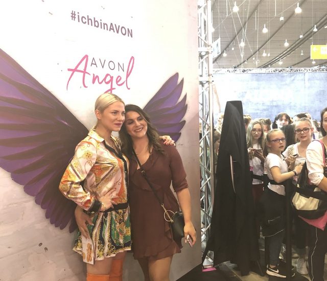 Avon Angels: Himmlischer Besuch auf der GLOW
