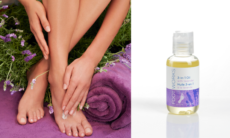 Lavendel entspannt und beruhigt und ist damit der optimale Begleiter vor dem Zubettgehen. Das Fußpflege-Öl mit Lavendel lässt sich als Fußbad, Pflegeprodukt und für die Massage anwenden und sorgt nicht nur für schöne Füße sondern auch einen guten Schlaf.