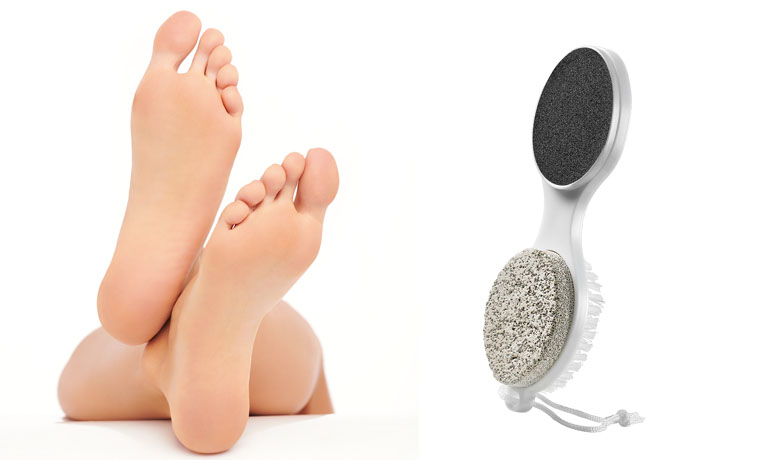 Das 4-in-1 Fußpflege-Tool kombiniert Bimssteine, Fußfeile, Fußraspel und eine Bürste für die Zehennägel praktisch in einem Produkt und sorgt für glatte, schöne Füße.